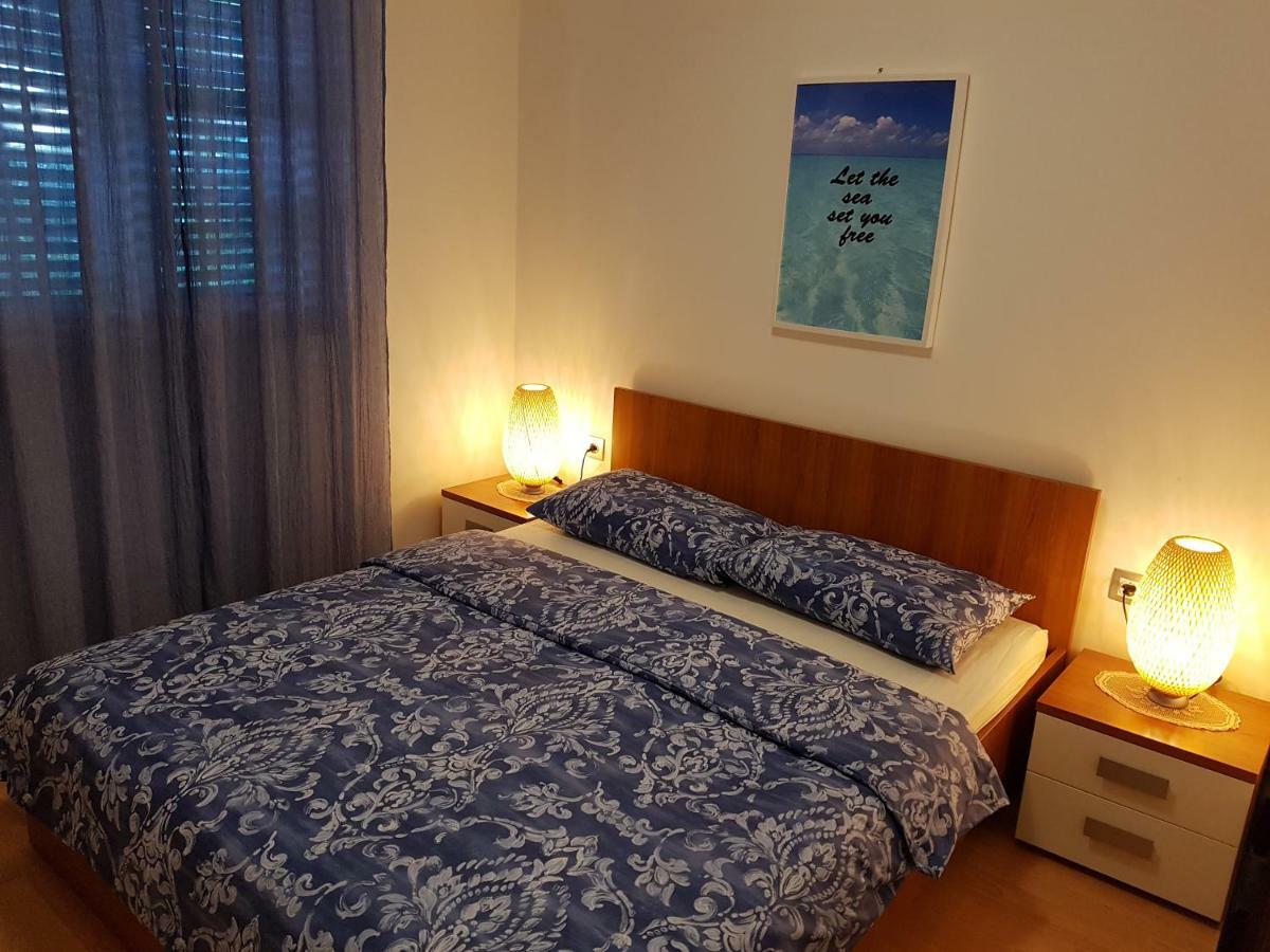 Evamaria Apartments Porec Exterior photo